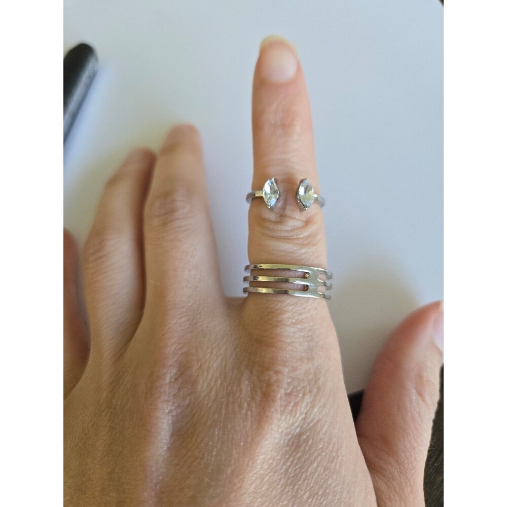 Womens rings silver tone Size 7 NEW